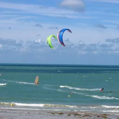 Les Limicoles Maison Proche 度假居 Gouville-sur-Mer